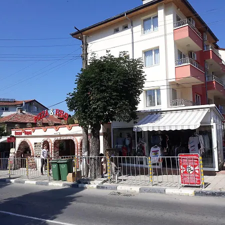 Perla 奥布佐尔